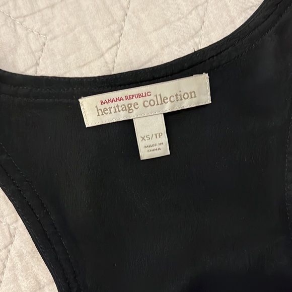 Banana Republic Silk Tank - Picture 2 of 3